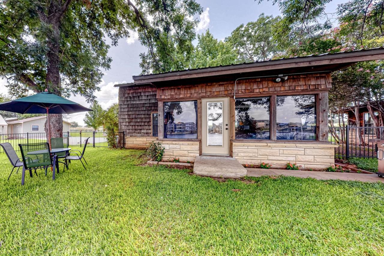 Little House On Lbj Villa Kingsland Exterior photo