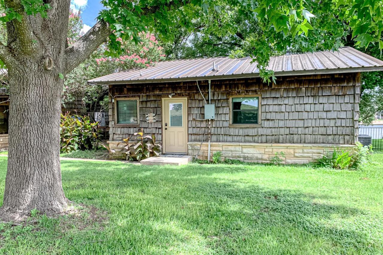 Little House On Lbj Villa Kingsland Exterior photo